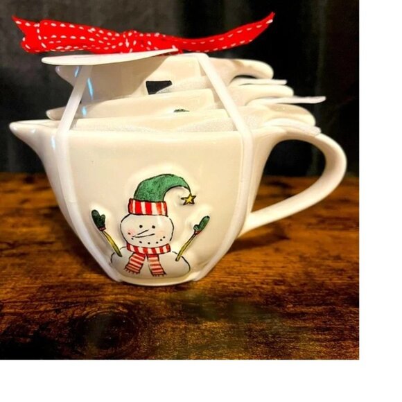 Rae Dunn Snowman Christmas Nesting Measuring Cups NWT! 4 pieces Darling - Picture 2 of 3